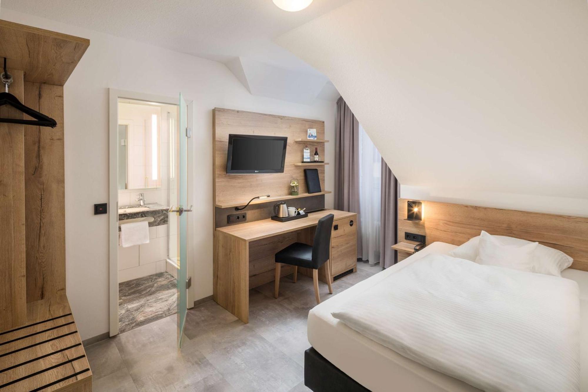 Best Western Hotel Favorit Ludwigsbourg Extérieur photo